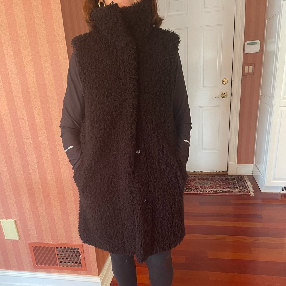 Theory Full Sleeveless Faux Vest